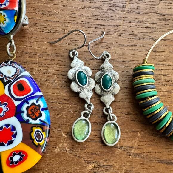 Lot of 11 Vintage and Modern Colorful Southwestern Bohemian Earrings - Picture 4 of 13